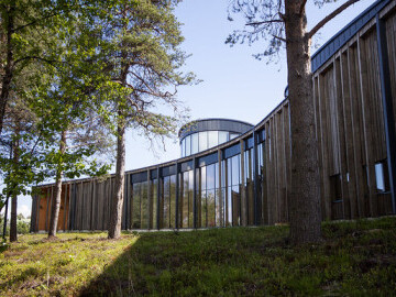 39159796610 862ec55ee8 c v2